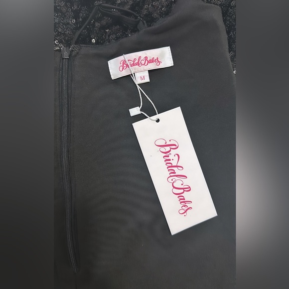 Bridal Babes Dress - Picture 5 of 6